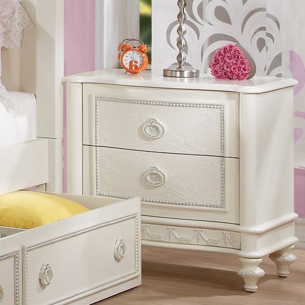 Dorothy Nightstand