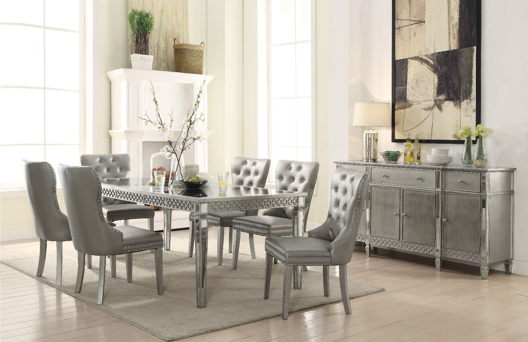 Kacela Traditional Dining Table