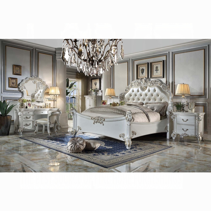 Vendome Traditional Button Tufted Victorian Style Bed