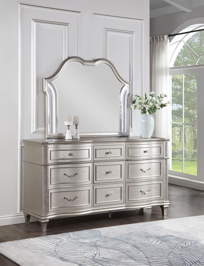 Evangeline 9-drawer Dresser