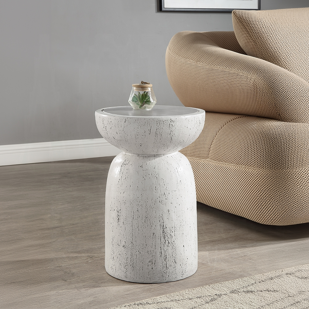Dylana Round Accent Table