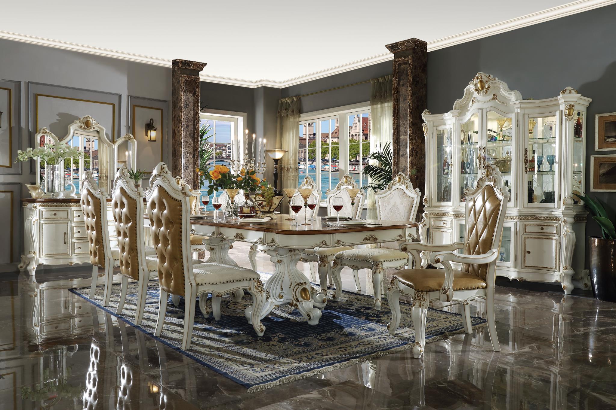 Picardy Extendable Dining Table