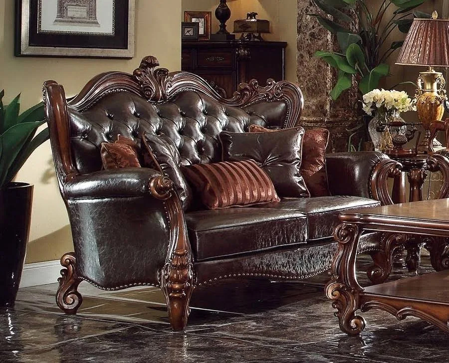 Versailles Traditional Style Loveseat with 5 Pillows 