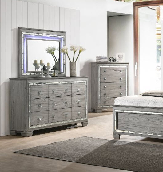 Antares Glam Dresser