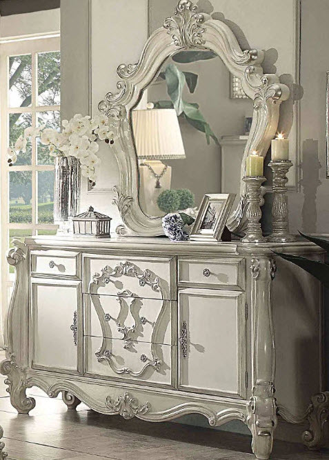 Versailles Old European Style Dresser