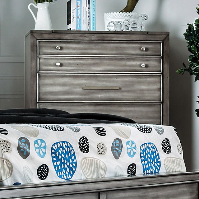 Daphne Transitional Chest