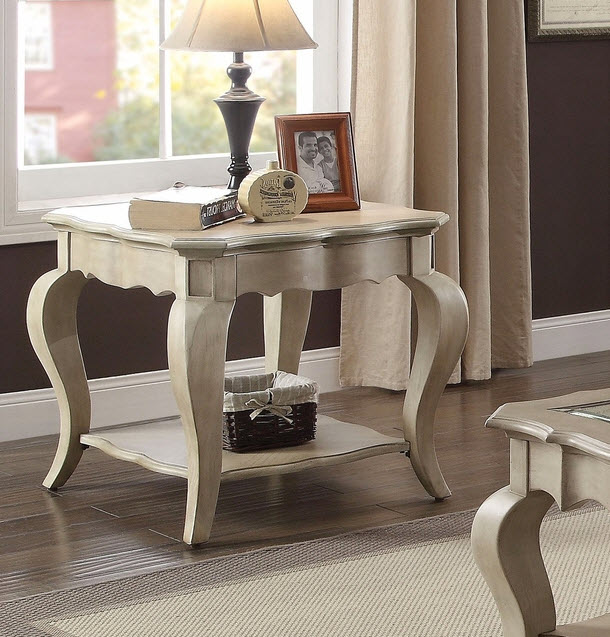 Chelmsford Classic Country Style End Table