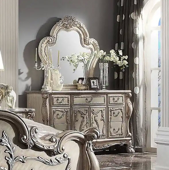 Dresden Victorian Style Dresser