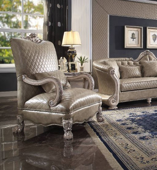 Dresden Chair with Pillow