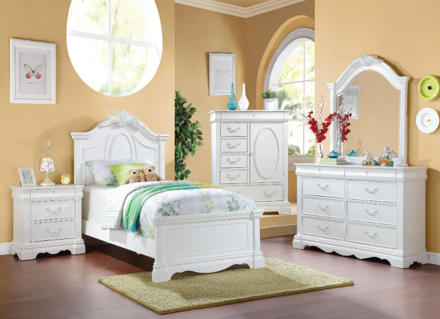 Estrella Arched Headboard Bed