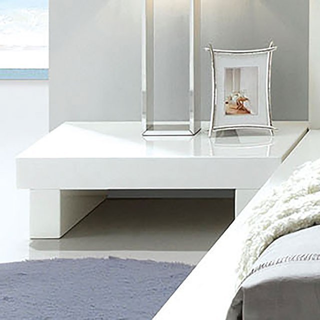 Christie High Gloss Lacquer Coating Nightstand