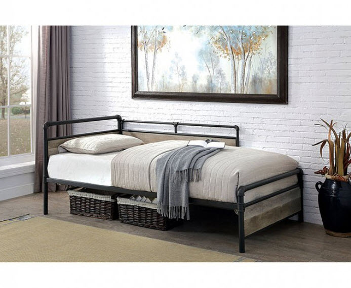 Vidar Industrial Pipe Design Daybed