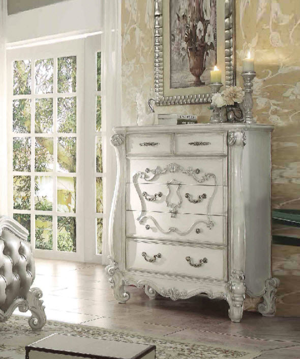 Versailles Old European Style Chest
