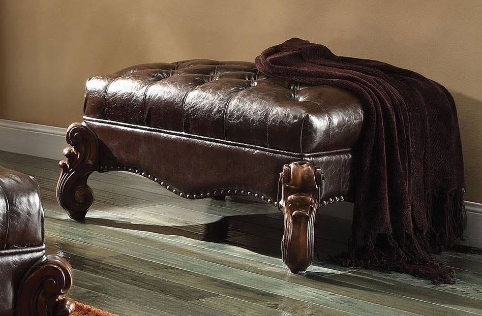 Versailles Luxurious Design Ottoman