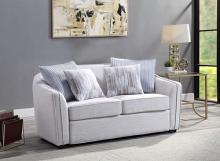 Mahler II Loveseat with 4 Pillows